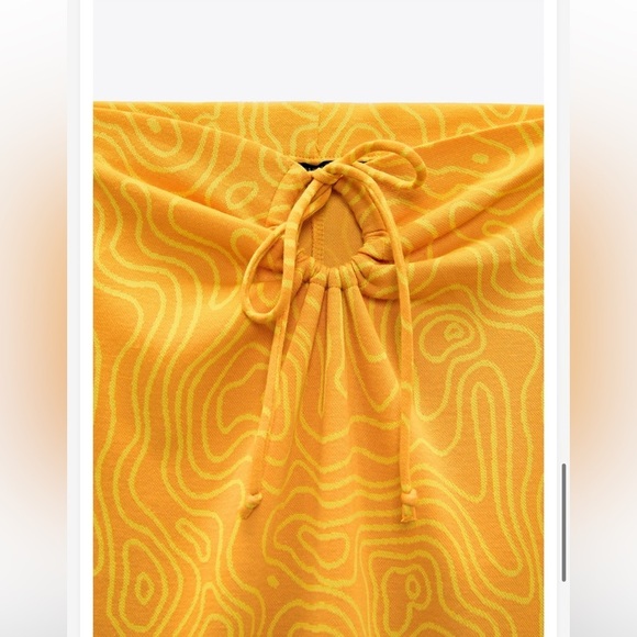 New! Zara small printed midi skirt with waist keyhole. - Picture 6 of 12